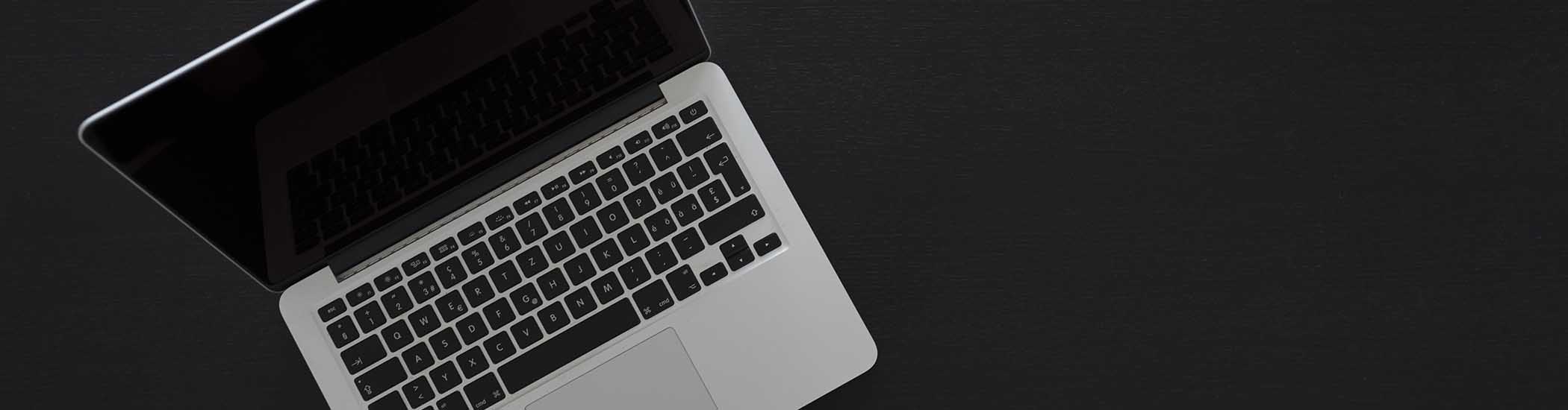 Clavier MacBook après réparation Mac Paris — contrôle qualité Help-Tech